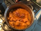 Sopa de albóndiguitas estilo catalán