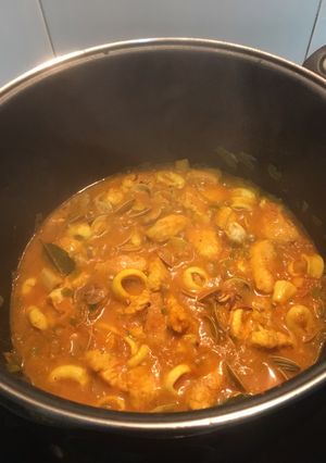Una foto de Fideos de marisco