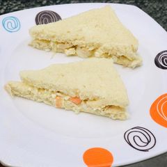 A picture of Egg sandwich.
