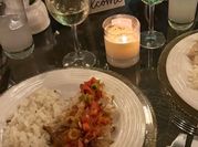 Una foto de filete de pescado aceituna