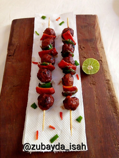 A picture of Chicken Ball Skewers.