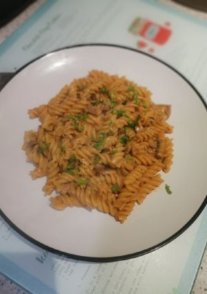 A picture of Pork Stroganoff.