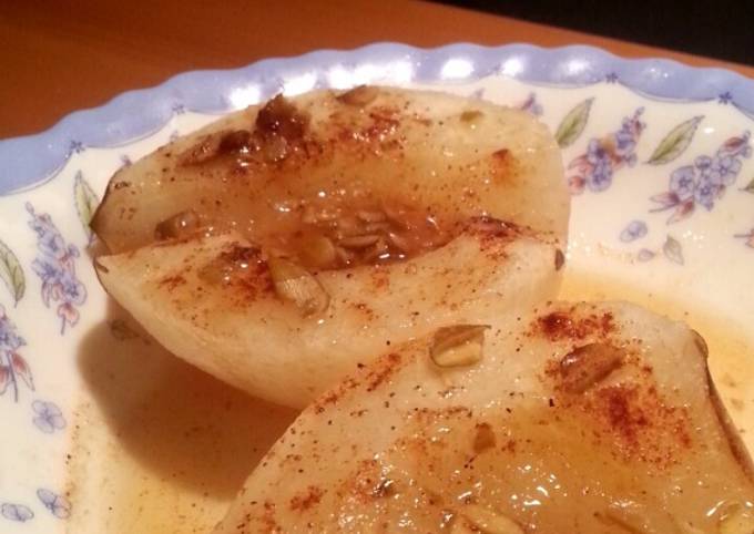Microwave poached pears