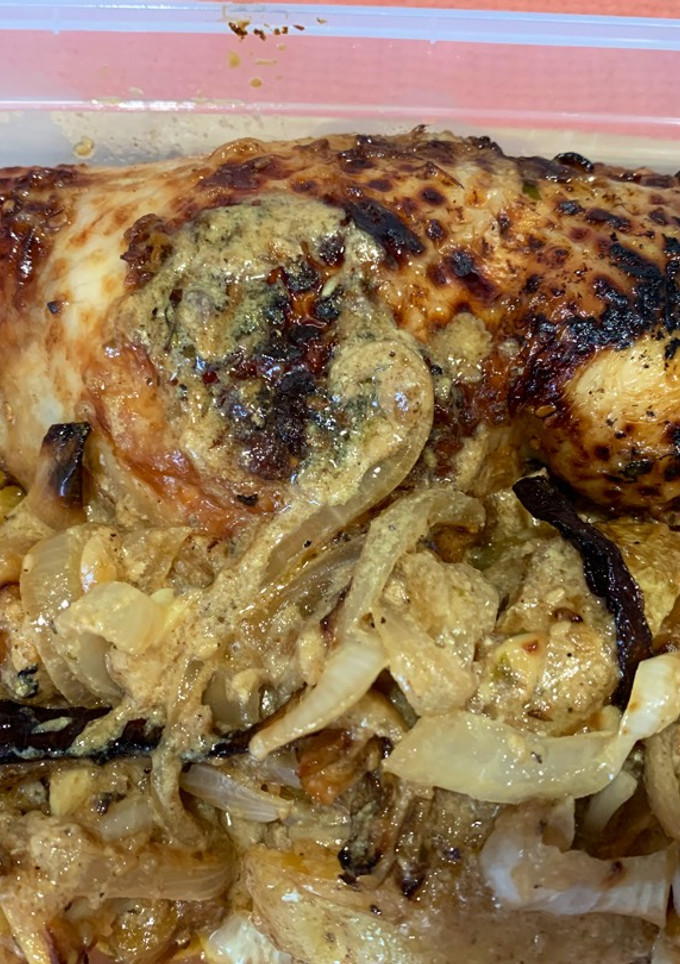 Una foto de Pollo en freidora de aire con patatas