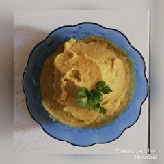 A picture of Smooth and creamy mashed potatoes.