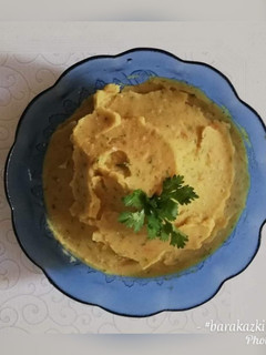 A picture of Smooth and creamy mashed potatoes.