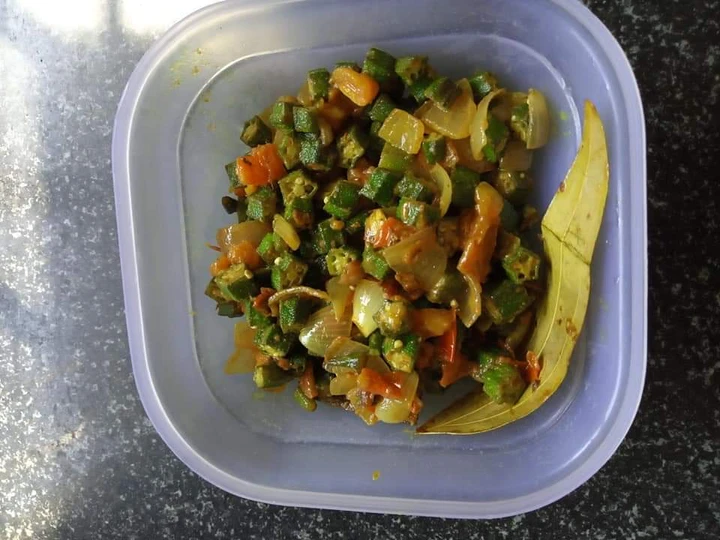 Recipe Bhindi (Okra) Do Pyaaza which Delicious