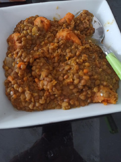 Una foto de Lentejas con verduras y boniato Mambo