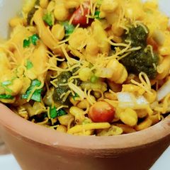 A picture of Bhelpuri.