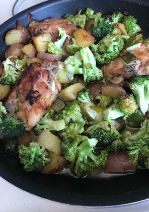 A picture of Copy of Honey Mustard Chicken Skillet Bake.