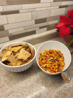 A picture of Fruit Salsa and Cinnamon Chips.
