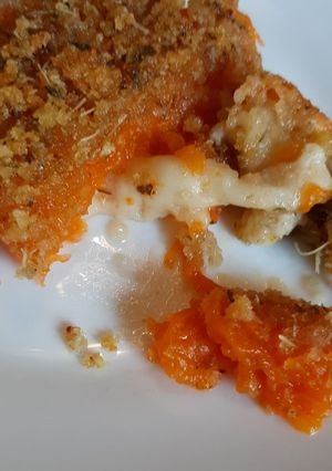 Foto di Fagottini di zucca con mozzarella e muddica, al forno