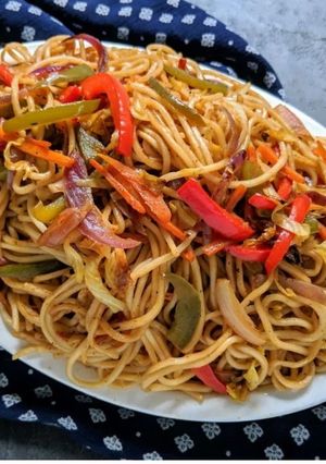 A picture of Veg Chowmein.