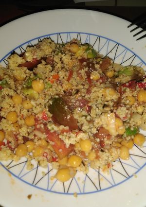 Una foto de Tabulé con garbanzos (plato frío)