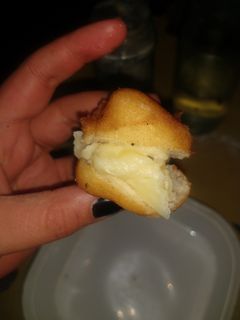 Una foto de Bombas de crema/ buñuelos de crema pastelera
