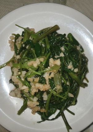 Foto resep Tumis kangkung bawang putih