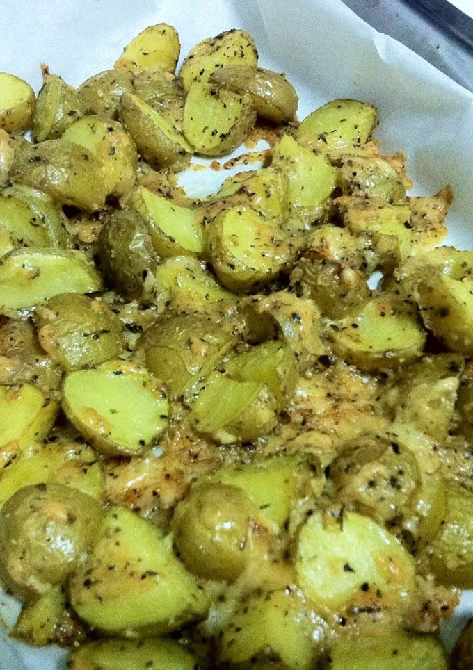 Una foto de Patatas al horno gratinadas con queso