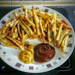 A picture of Salt Free Rosemary Garlic Fries.