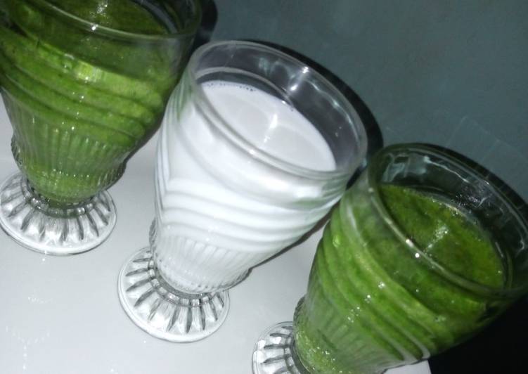 Step-by-Step Guide to Prepare Super Quick Homemade Green healthy smoothy and coconut banana smoothy