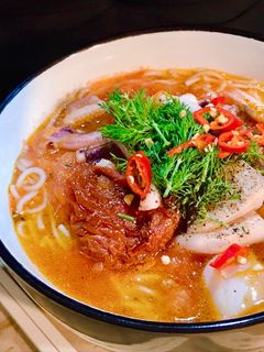 Hình của món Bún Mực Cà Chua.