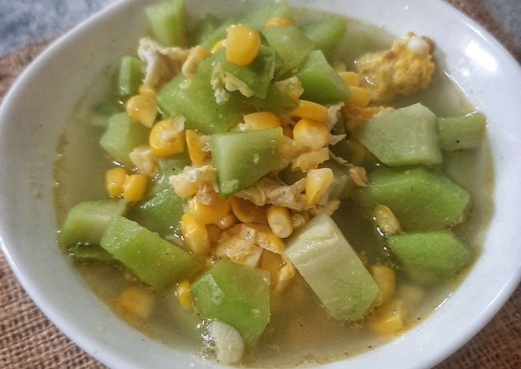 Resep masakan Sayur waluh jagung manis | Resep Membuat Sayur waluh jagung manis Yang Bikin Ngiler