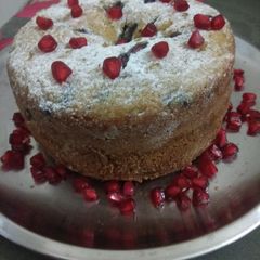 A picture of Heathy pomegranate cake.