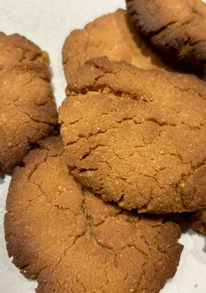 A picture of Tahini Cookies - gluten free.