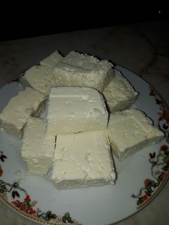 عکسی از دستور پنیر خانگی🧀