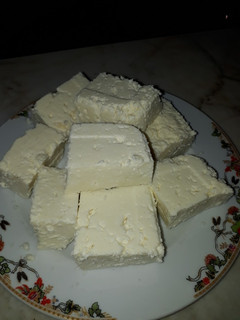 عکسی از دستور پنیر خانگی🧀