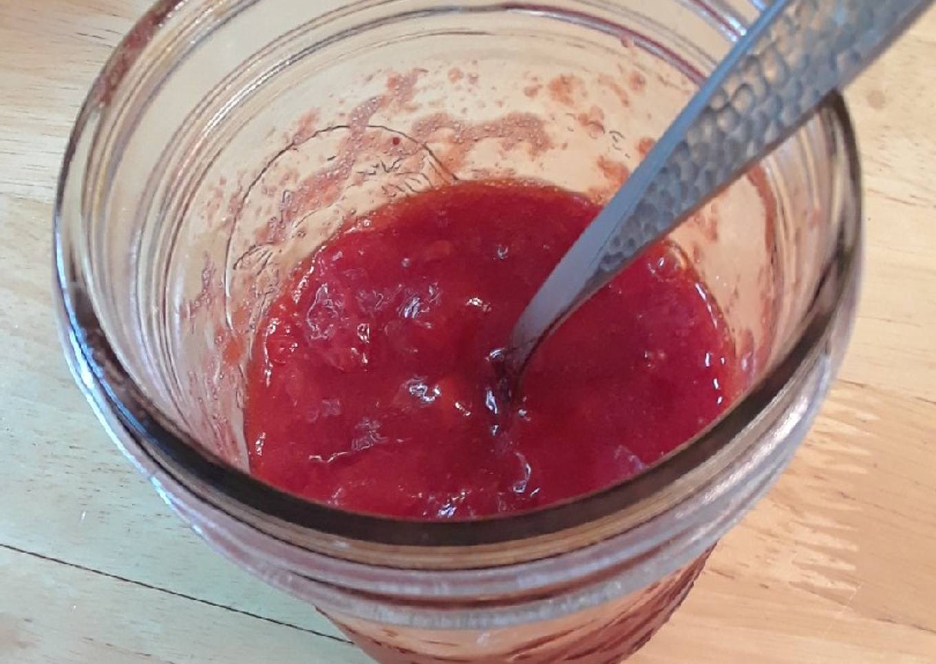Simple strawberry compote