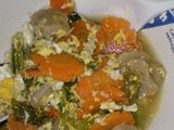 Oseng sayur sederhana (wortel,sawi,telur,bakso)