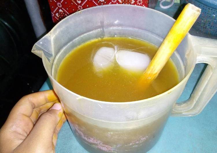 13. Es asam kunyit
