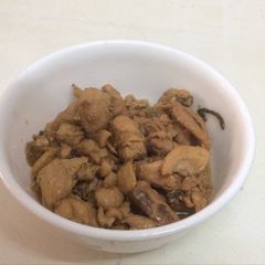 A picture of Stew boneless chicken breast with 3 cups sauce.