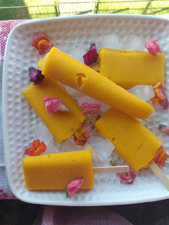 A picture of Mango Ice Lollies.