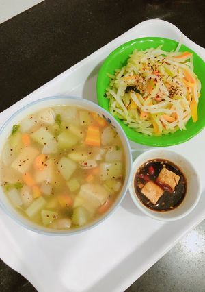 Hình của món Bữa cơm gia đình Tết Đoan Ngọ.
