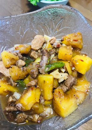 Hình của món Thịt ba chỉ kho dứa và coca.