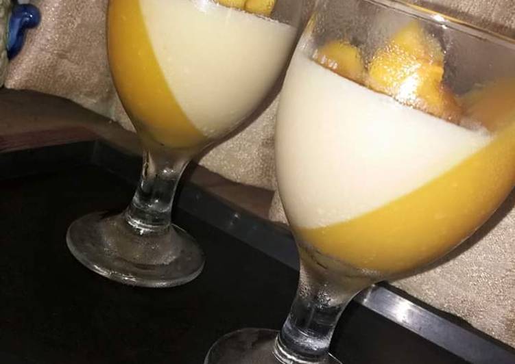 How to Make Super Quick Homemade Mango Panna Cotta