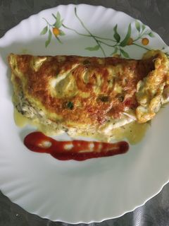 ভেজ চিজী অমলেট (veg cheese omelette recipe in Bengali) রেসিপির প্রধান ছবি