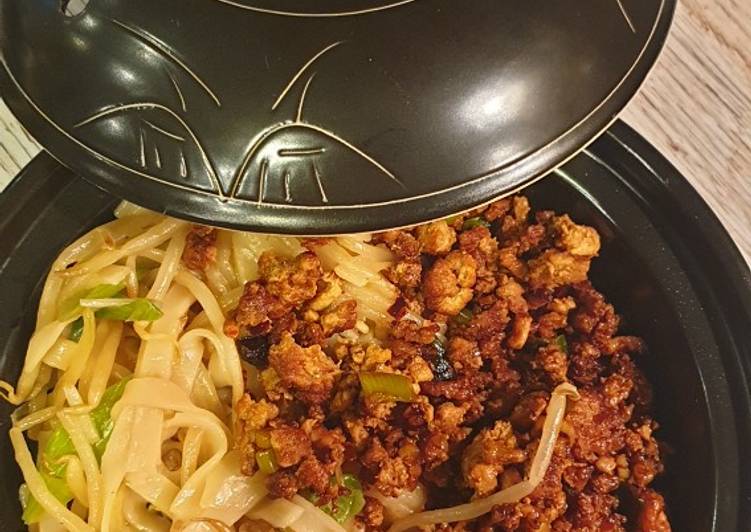 How to Make Any-night-of-the-week Spicy noodles