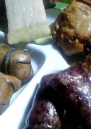 Foto resep Komplit Buras Dan Tumbu Ala Bugies