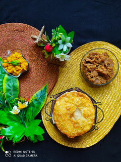 A picture of Aloo tarkari.