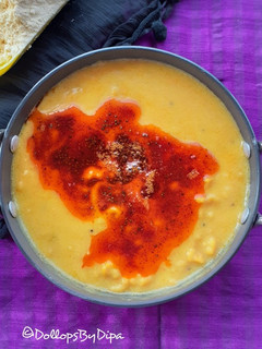 बेसन सेव कढ़ी (Besan sev kadhi recipe in hindi) रेसिपी मुख्य फोटो