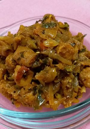 A picture of Chicken Cocktail Sausage Chilli Fry.