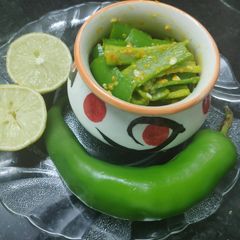 A picture of Green Chilli Pickle😋.