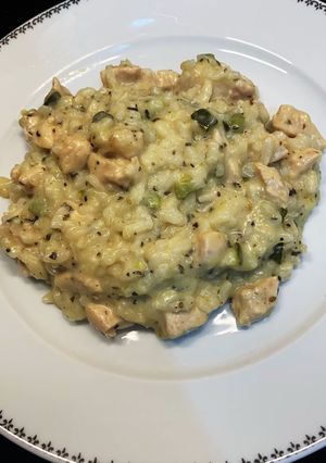 Une photo de Risotto express au poulet et courgette au cookeo