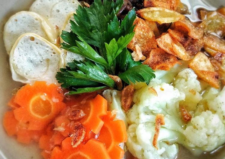 PATUT DICOBA! Resep Rahasia Sop Manten Galantin khas Solo