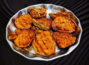 A picture of Sindhi Style Brinjal Fry.