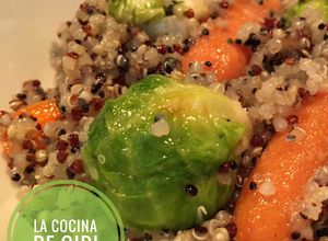 Una foto de Quinoa Tricolor con Vegetales