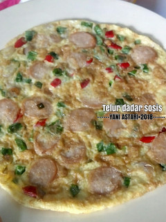 Foto resep Telur dadar sosis #bikinramadhanberkesan