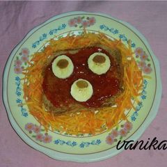 A picture of Teddy bear toast.